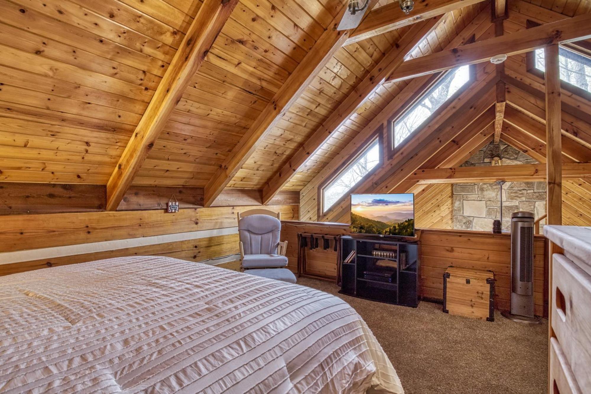 Fantastic Pet Friendly Cabin, Hot Tub, Fire Pit Sevierville Extérieur photo
